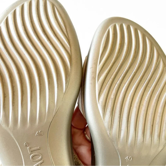 NAOT Metallic Leather‎ Sandals Size 40 Israel Summer Sheen Dance Formal Dressy - Picture 9 of 10